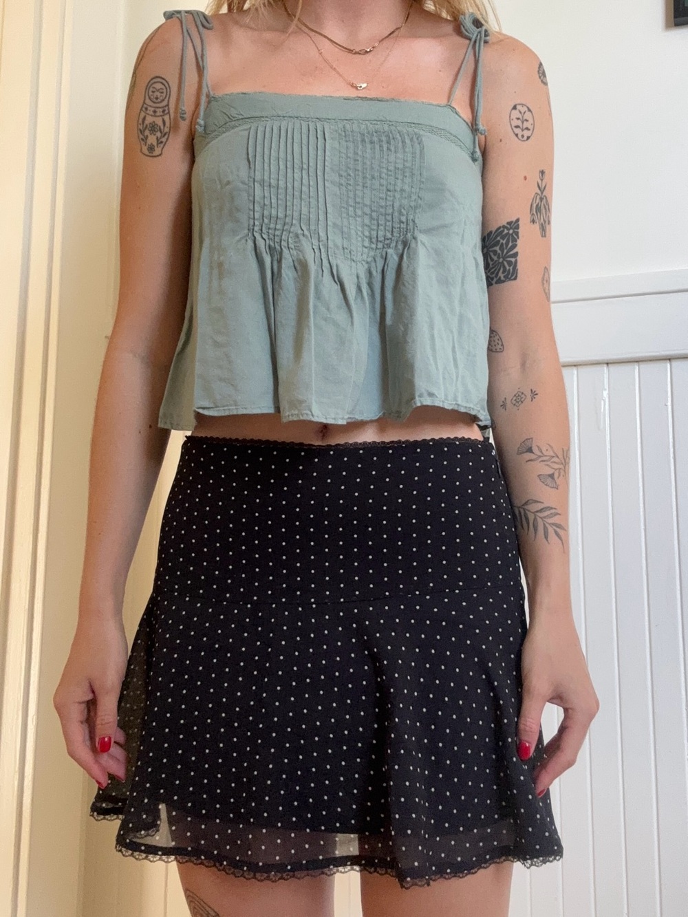 Green flutter top